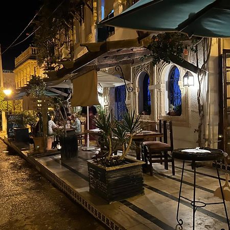 Hotel L'Artisan Harqalah Zewnętrze zdjęcie