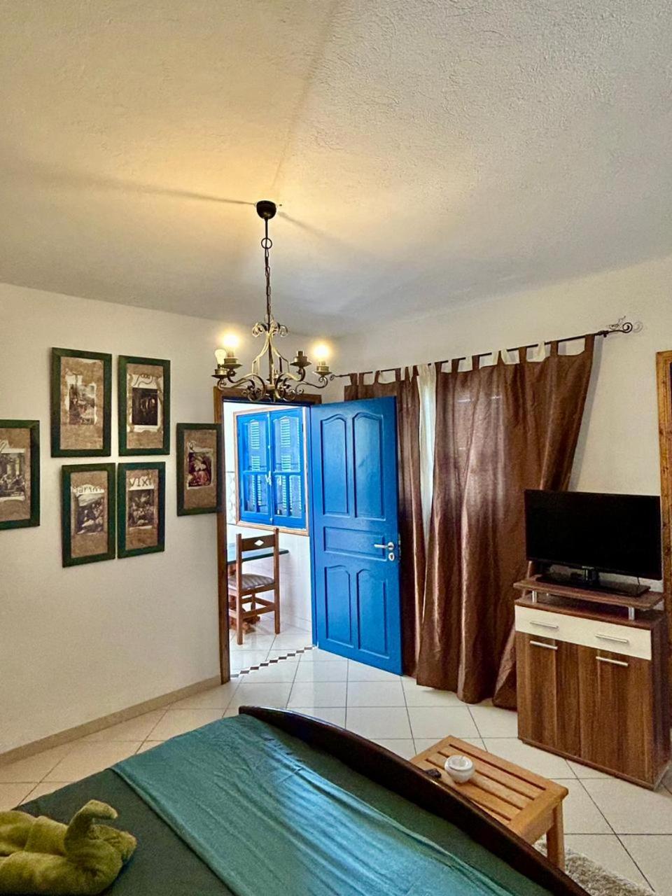 Hotel L'Artisan Harqalah Zewnętrze zdjęcie