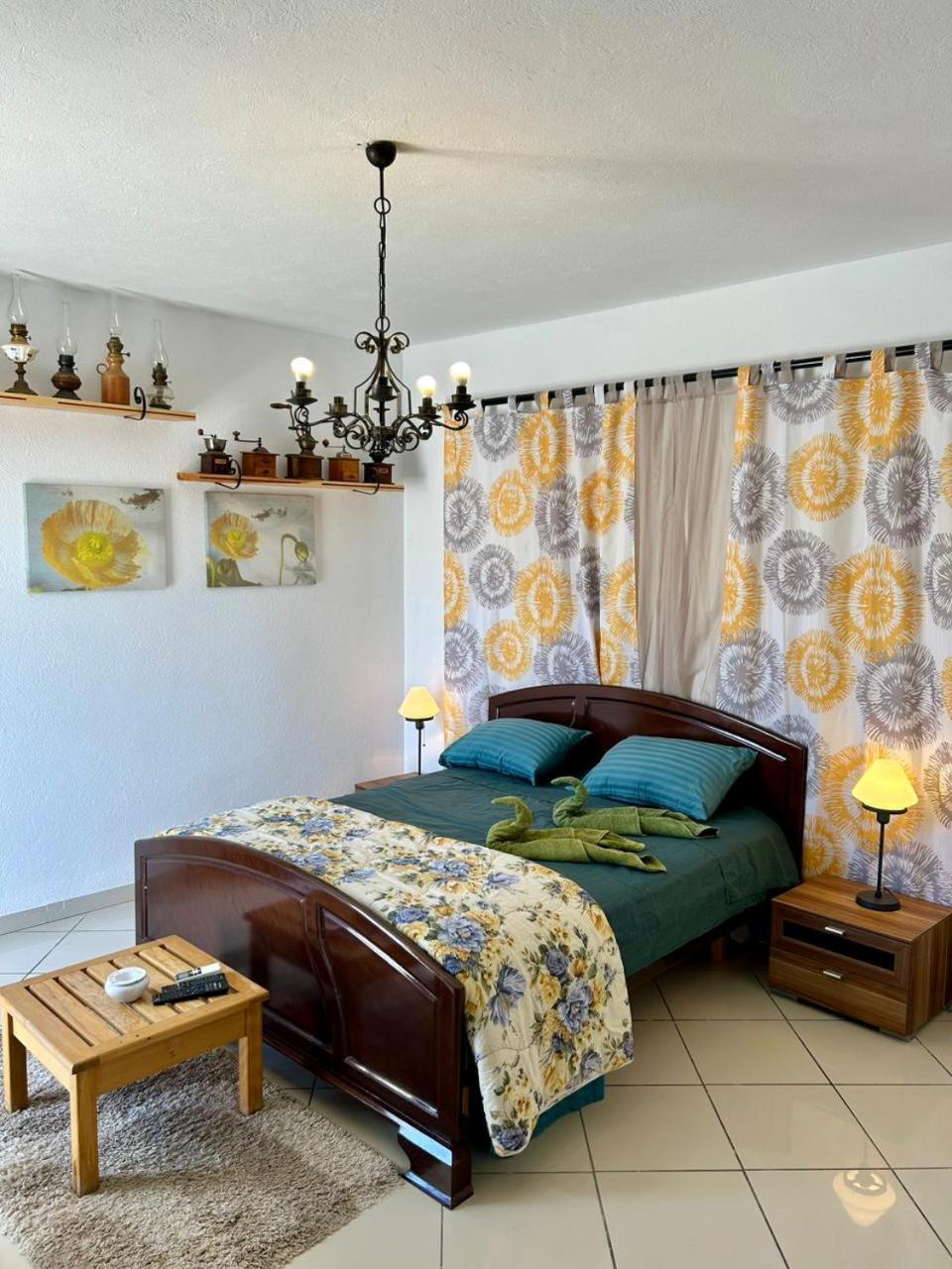 Hotel L'Artisan Harqalah Zewnętrze zdjęcie