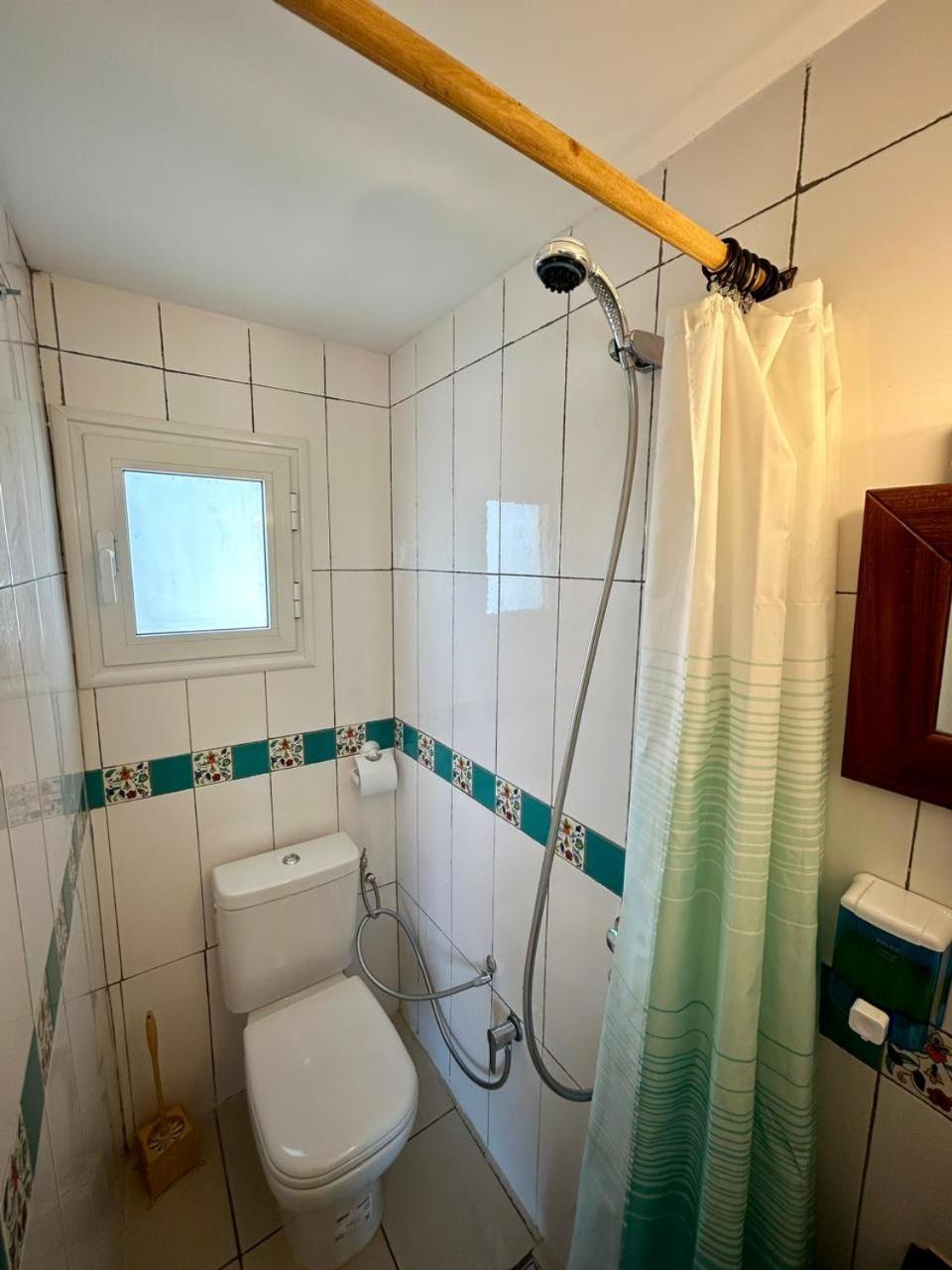 Hotel L'Artisan Harqalah Zewnętrze zdjęcie