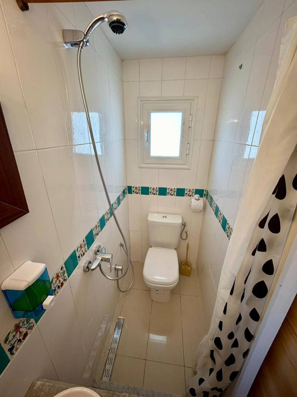 Hotel L'Artisan Harqalah Zewnętrze zdjęcie